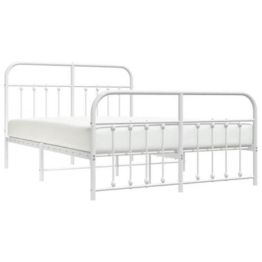 vidaXL Cadre de lit métal sans matelas et pied de lit blanc 140x200 cm product