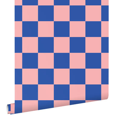 ESTAhome behang - geblokt motief - roze en koningsblauw - 50 x 900 cm product