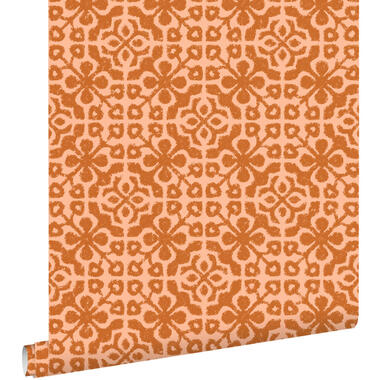 ESTAhome behangpapier - verweerde tegels - oranje bruin - 50 x 900 cm product