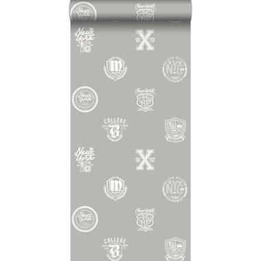 ESTAhome behang - school emblemen - taupe - 53 cm x 10.05 m product