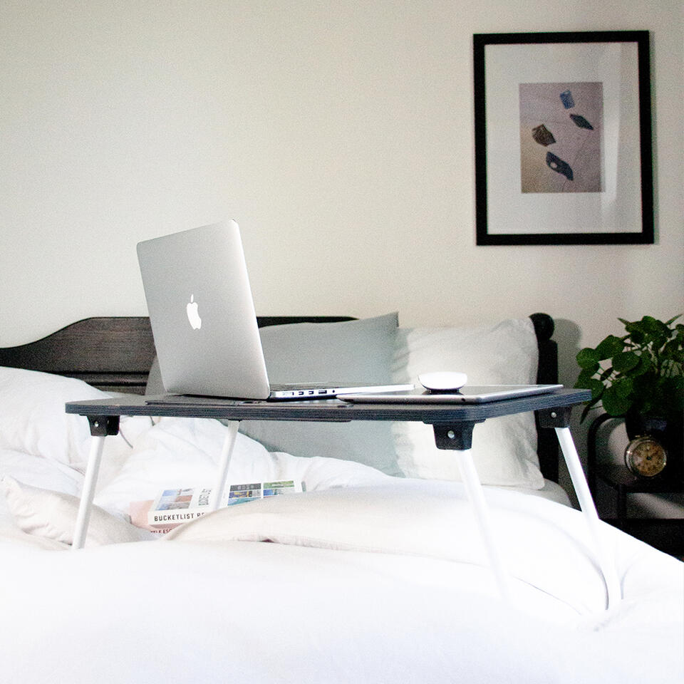 QUVIO Table de lit pour ordinateur portable, petit déjeuner ou livre -  Pliable